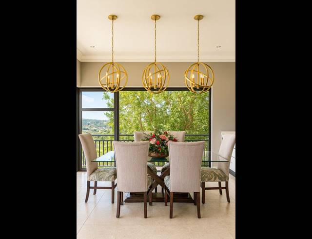 5 BEDROOM HOUSE FOR SALE IN ZIMBALI ESTATE